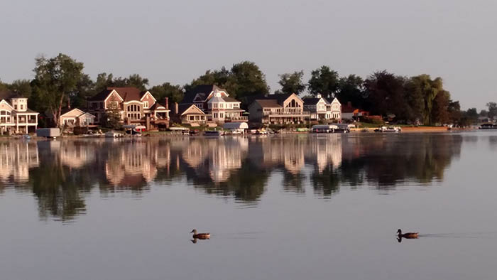 Lake Fenton housing units