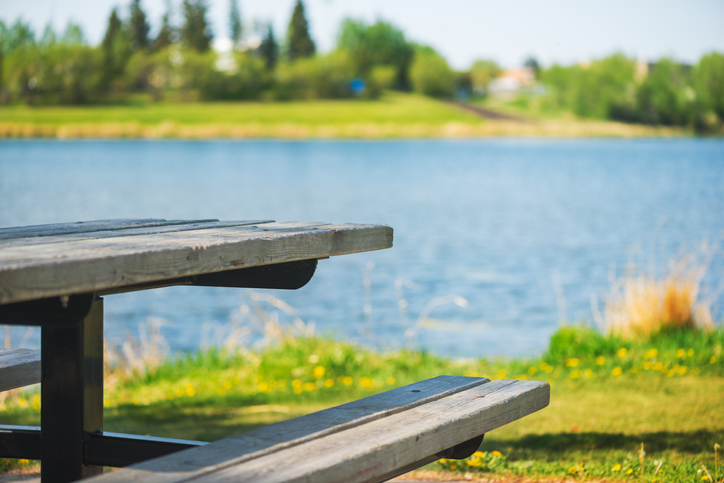 Picnic table near a lake