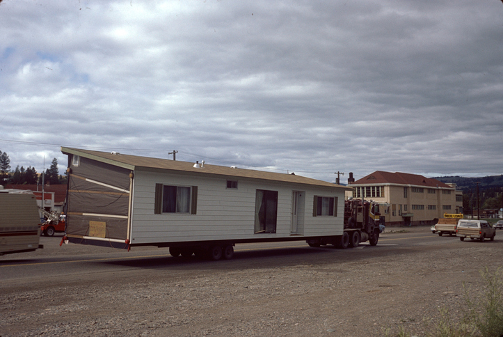 Prefabricated house transport