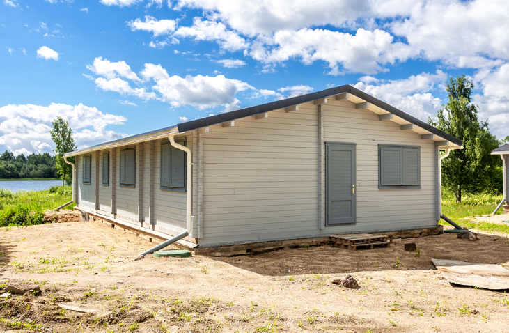 Living in mobile and manufactured home